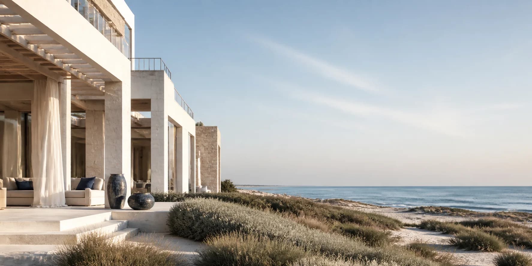 Coastal residence overlooking the sea